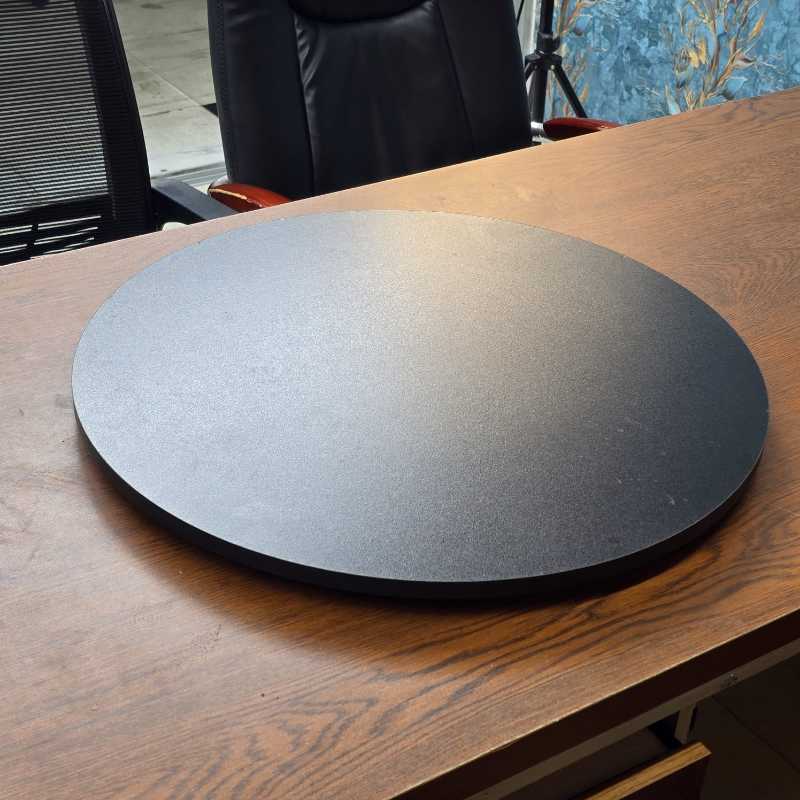 Rotating dining service table